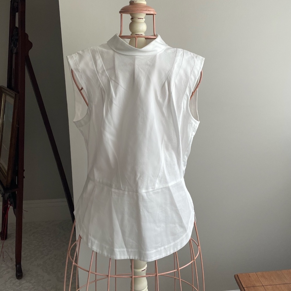 BCBG blouse